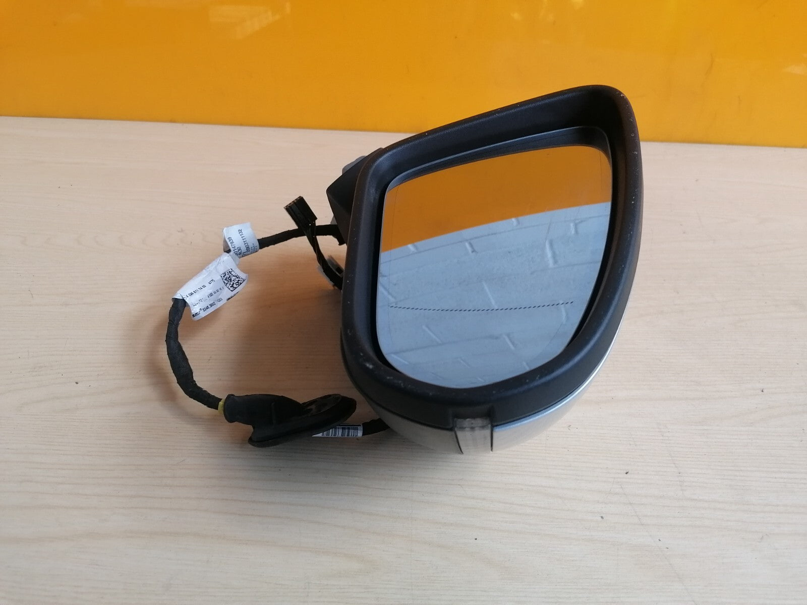 ✅2020 MERCEDES A CLASS W177 FRONT RIGHT WING MIRROR SILVER 775 A1778101200 A050 - Image 4