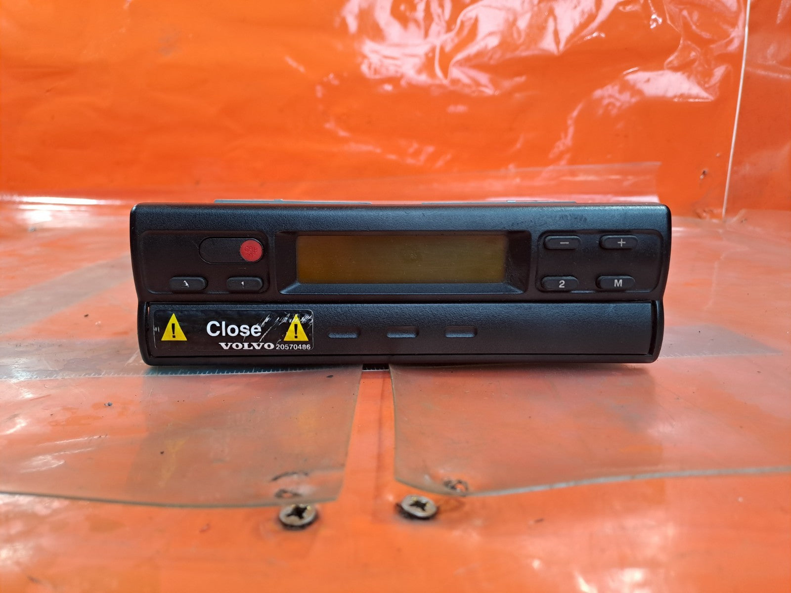 ✅VOLVO FL 5.5 DIESEL 2003 RADIO STEREO HEAD UNIT Warranty A324 - Image 1