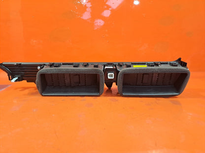 HYUNDAI IONIQ 5 2024 DASHBOARD CENTRE AIR VENT 97410-GI900 Warranty A226 - Image 10