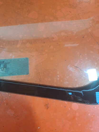 ✅RENAULT TRAFIC MK3 Sl27 1.6 DIESEL 2015 FRONT RIGHT DOOR QUARTER WINDOW GLASS - Image 7