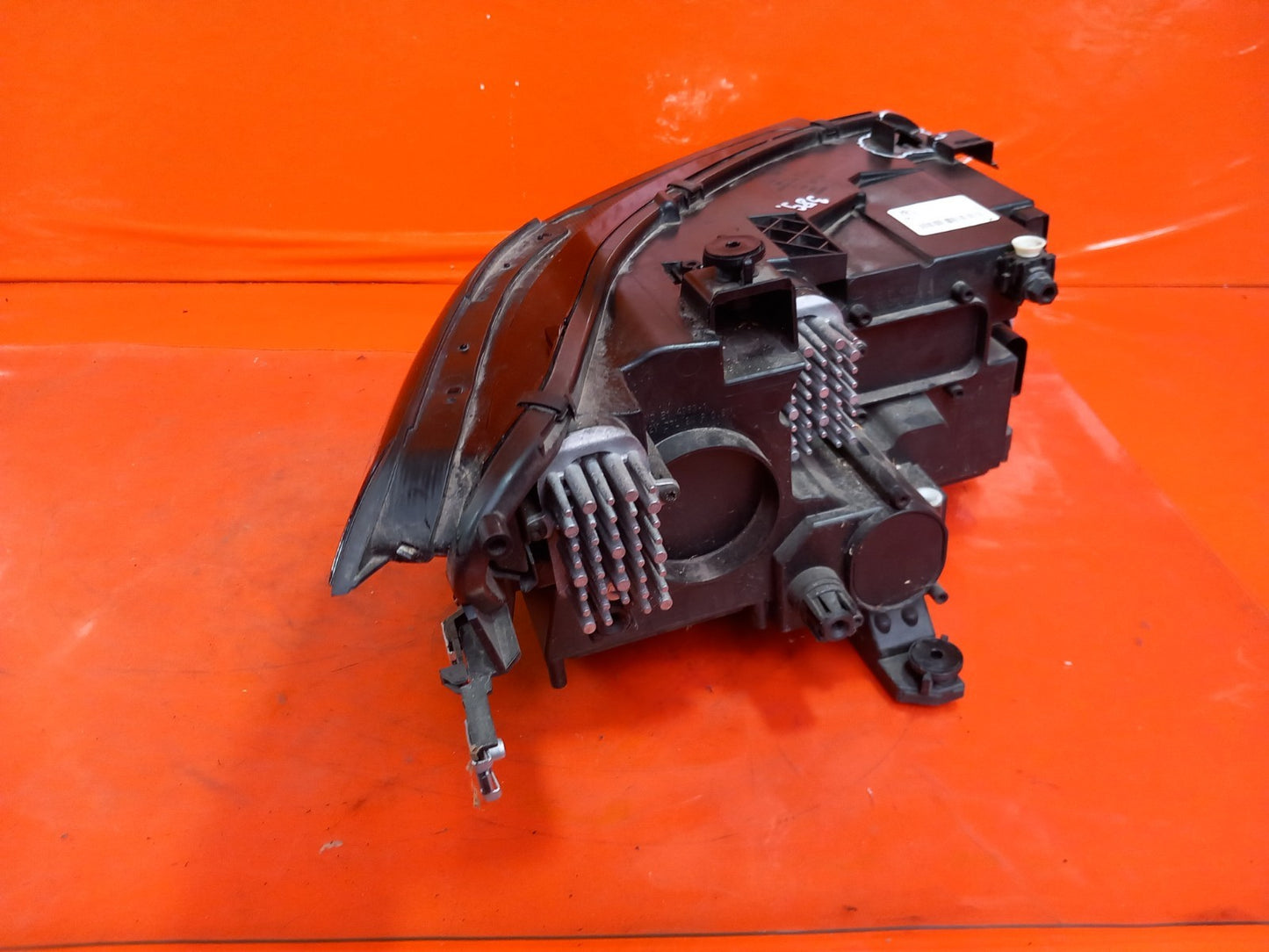 VW Tiguan R-Line 2.0 Diesel 2022 Front Left Led Headlight 5NC941081G A389 - Image 11
