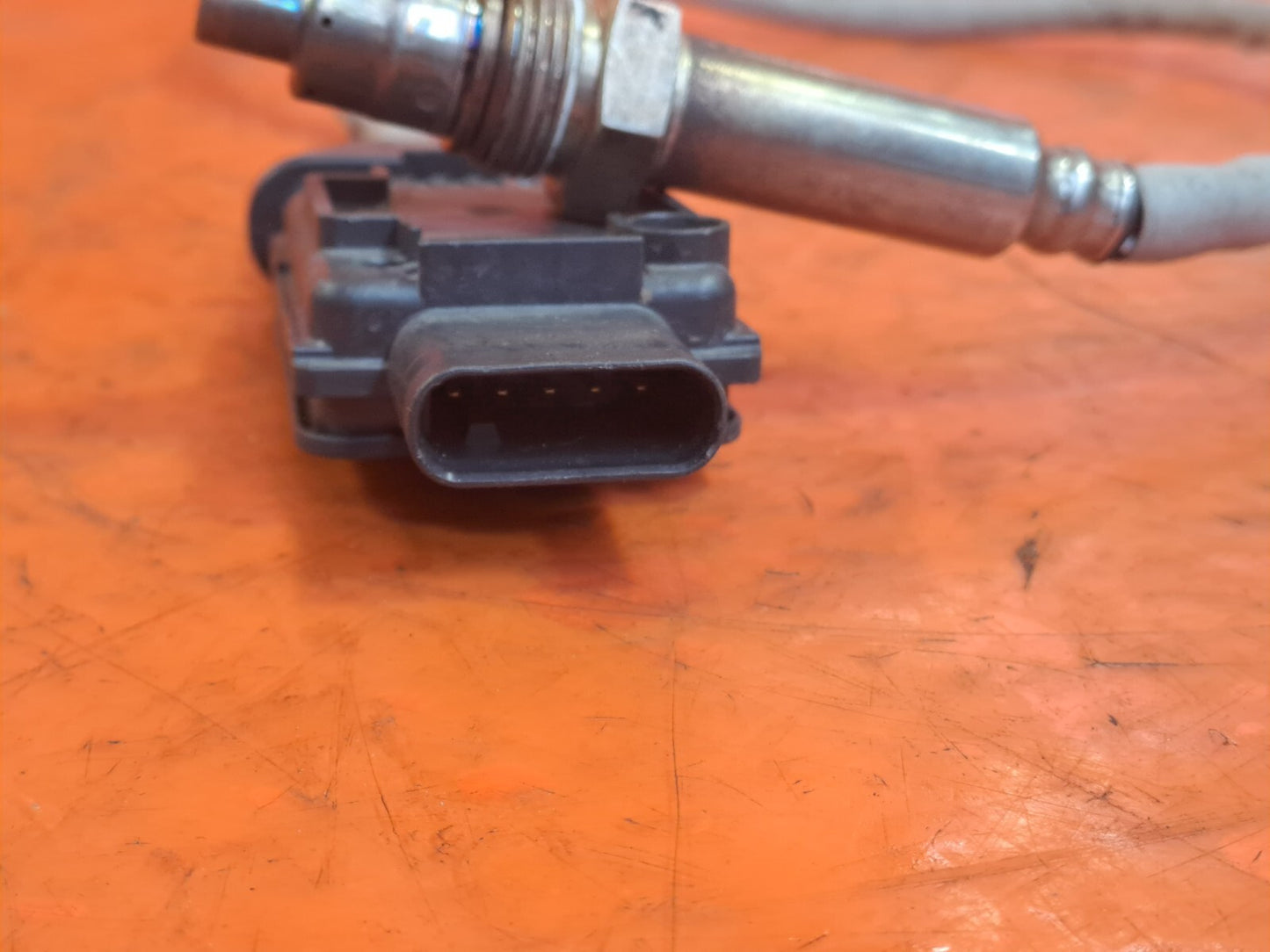 ebay-src:https://i.ebayimg.com/00/s/mtiwmfgxnjaw/z/g1waaoswjhboj2fo/$_57.jpg