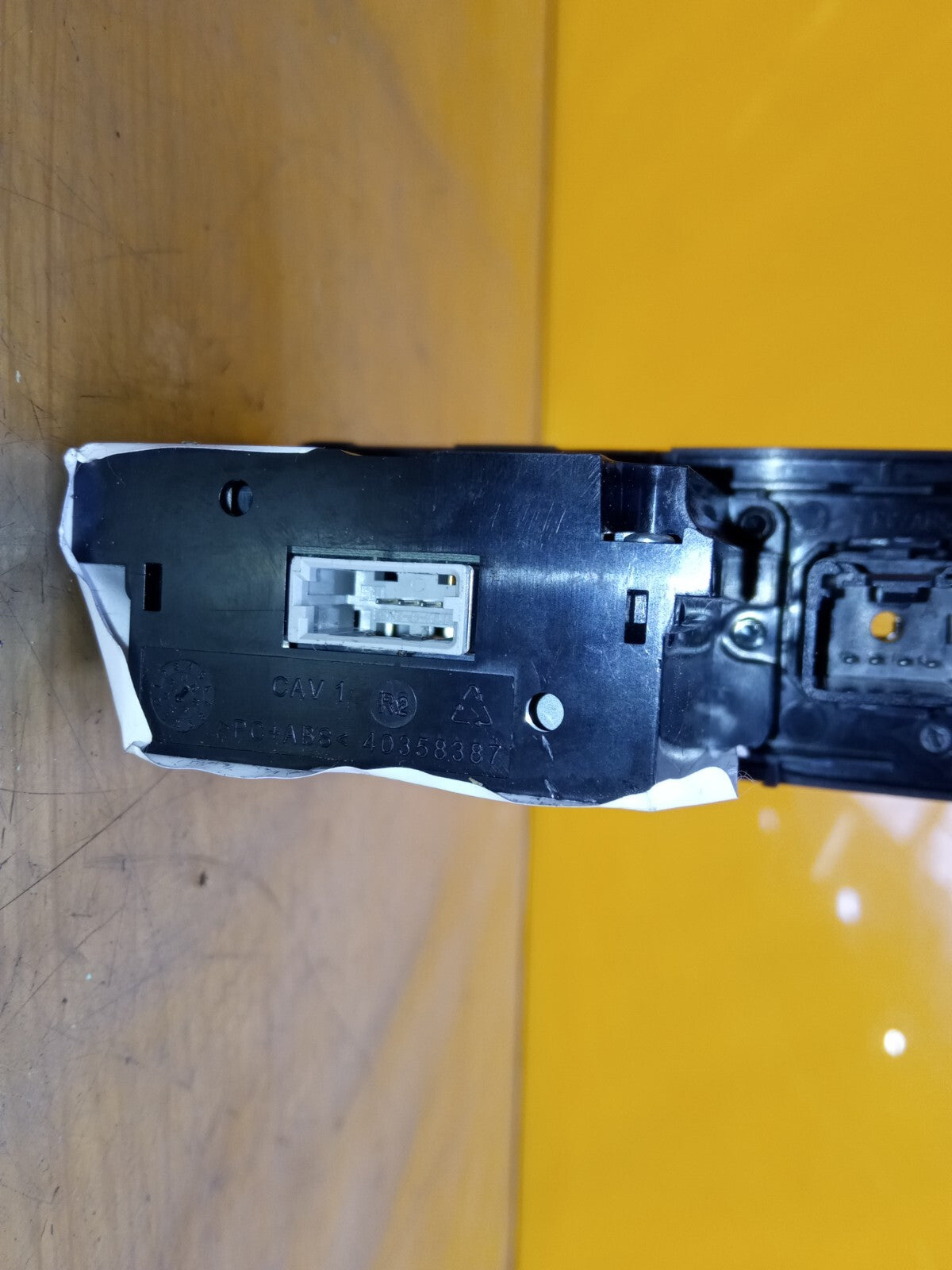 ✅2012 Range Rover Evoque L538 AUX In USB IPod Connectivity Socket Port LR025882 - Image 11