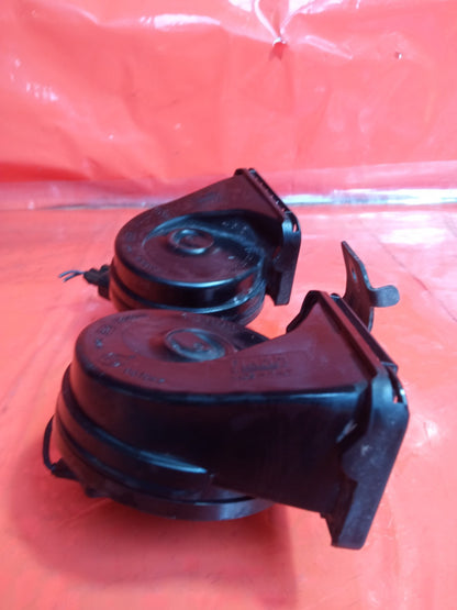 ✅Jaguar I-Pace Ev400 X590 2020 Horn Siren Pair 002408/2012 Warranty A375 - Image 6
