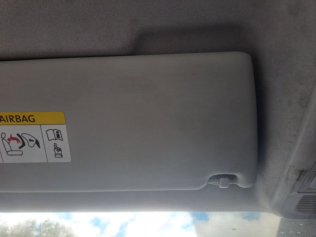 2021 VW Transporter T30 Left Side Sun Visor Warranty A410 - Image 4
