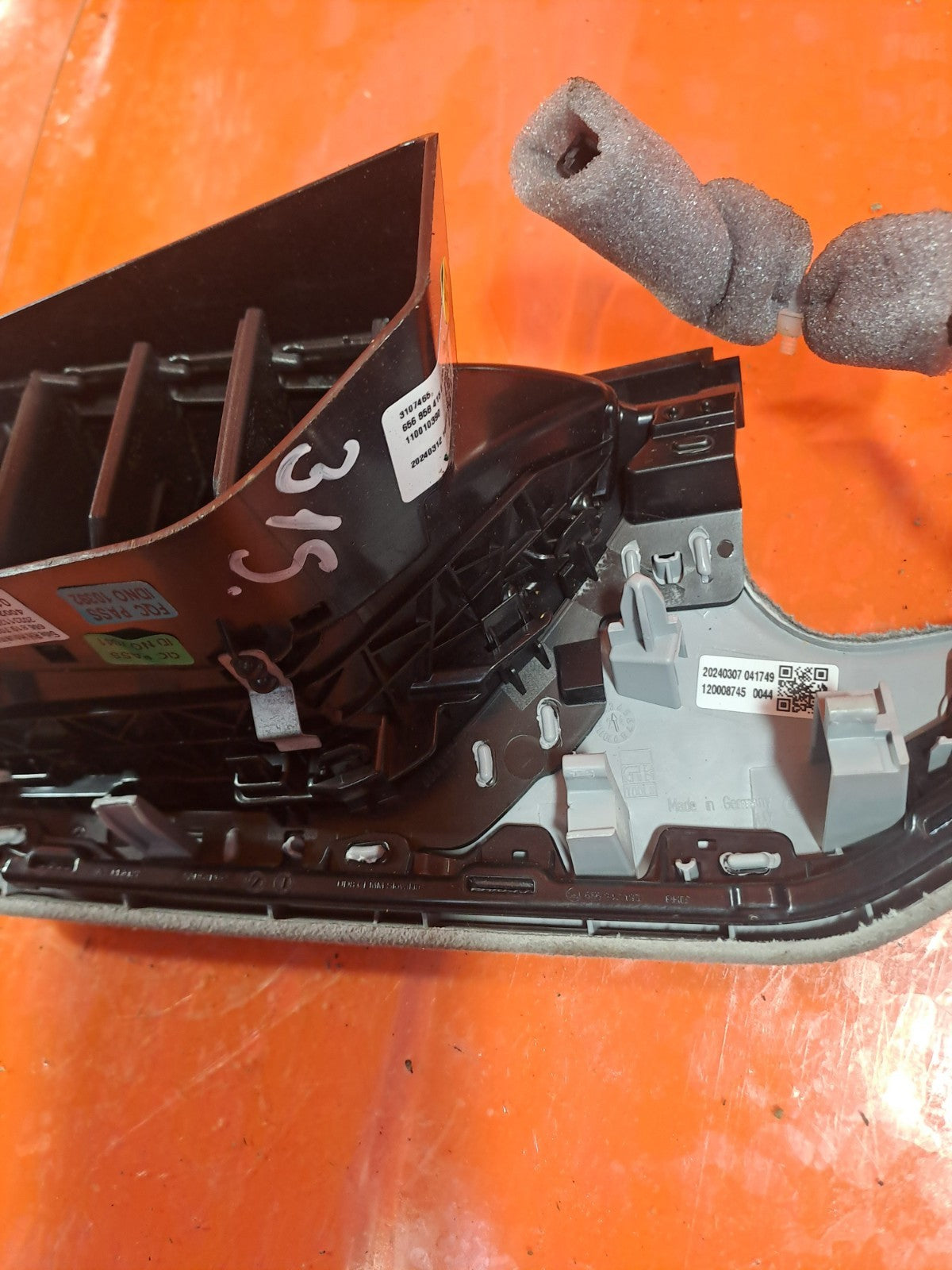 ebay-src:https://i.ebayimg.com/00/s/mtywmfgxmjaw/z/vx0aaeswfgrplsi8/$_57.jpg