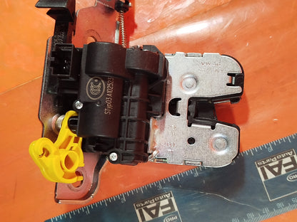 ✅2024 FORD GRAND TOURNEO CONNECT VW TIGUAN TAILGATE BOOT LOCK 5TA827506D A341 - Image 5