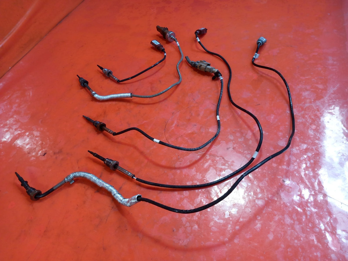 2023 VW Transporter ST-Line Lambda Oxygen Sensor Set 04L906088JR Warranty A416 - Image 3