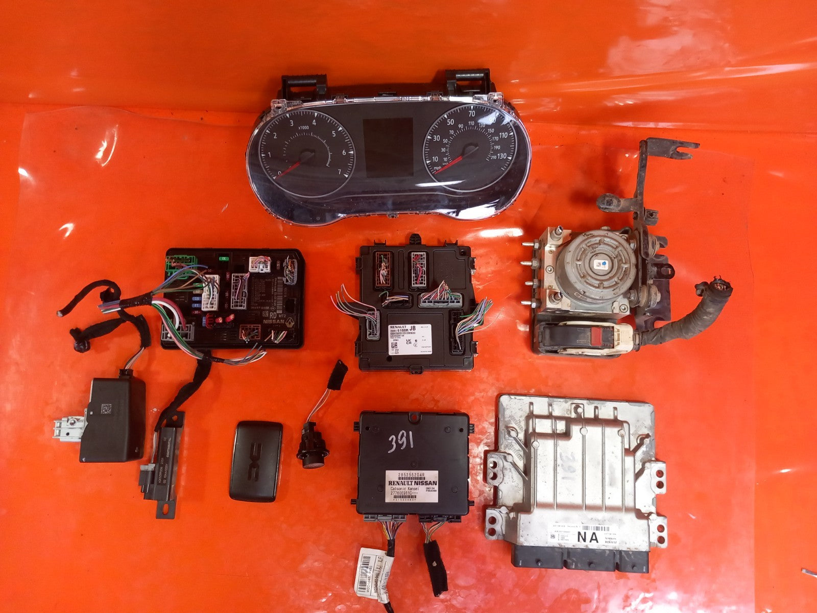 2024 Dacia Jogger 1.0 Petrol Complete Engine ECU Kit 237106120S Warranty A391 - Image 3