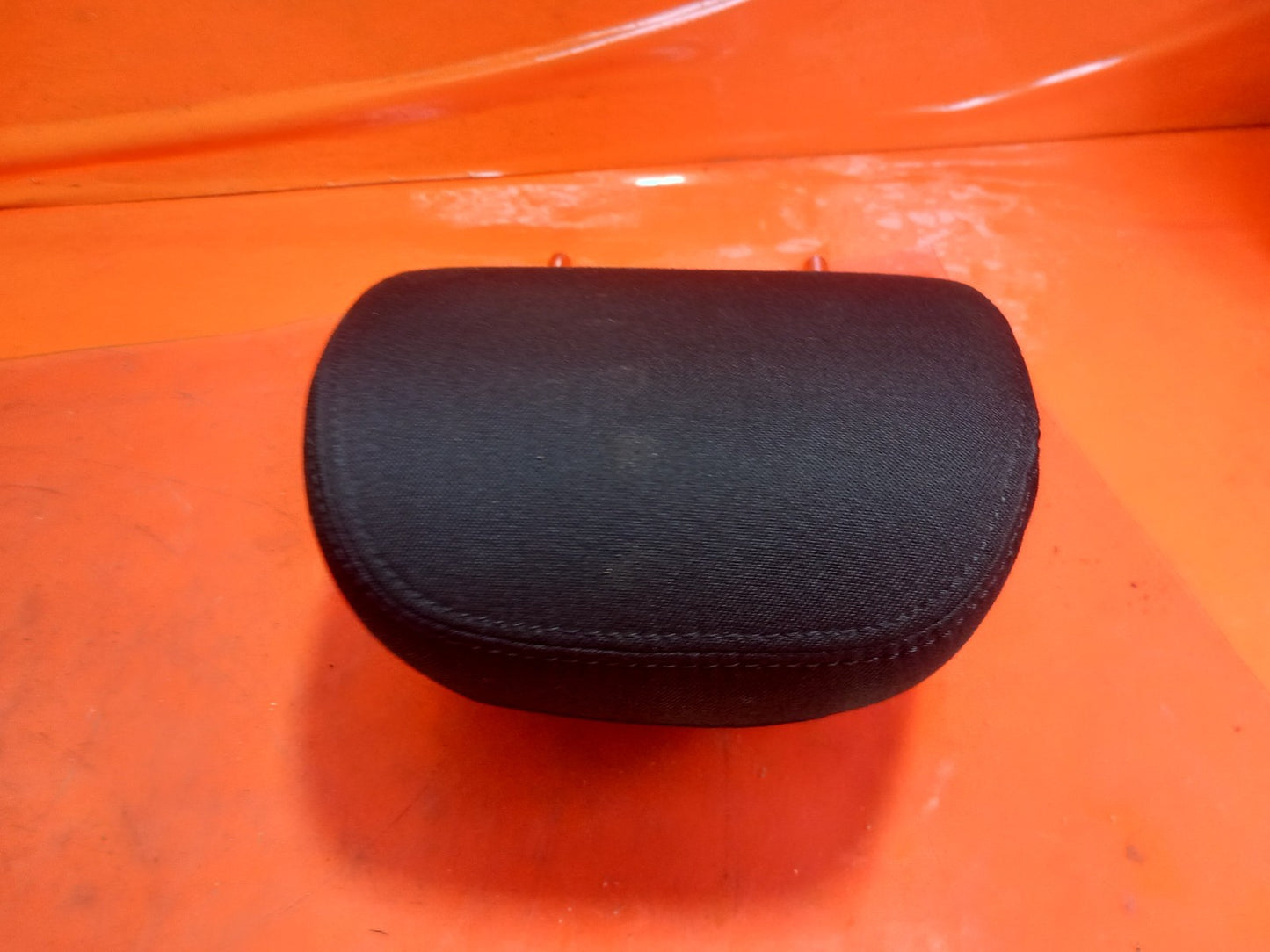 2021 BMW 1 Series F40 Front Seat Headrest Pair Left Right Warranty A365 - Image 2