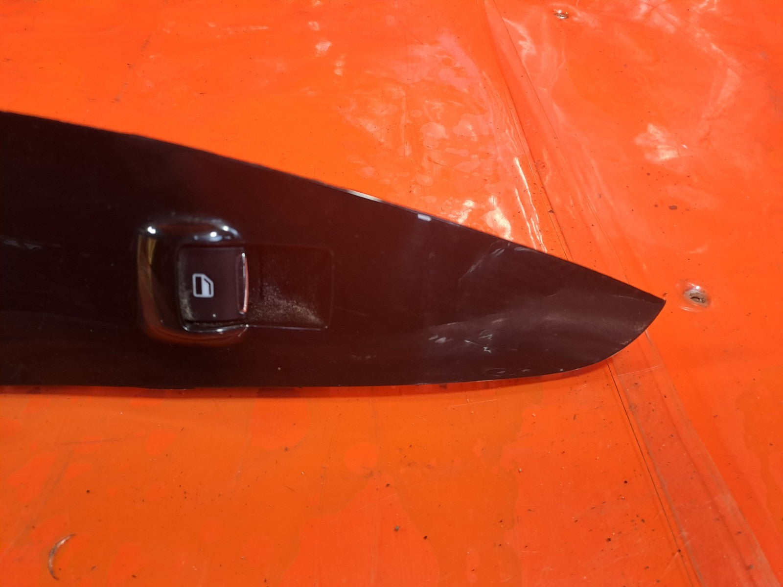 ✅2015 Ford Mondeo Mk5 Passenger Rear Window Control Switch DS73-14A568-BM - Image 2
