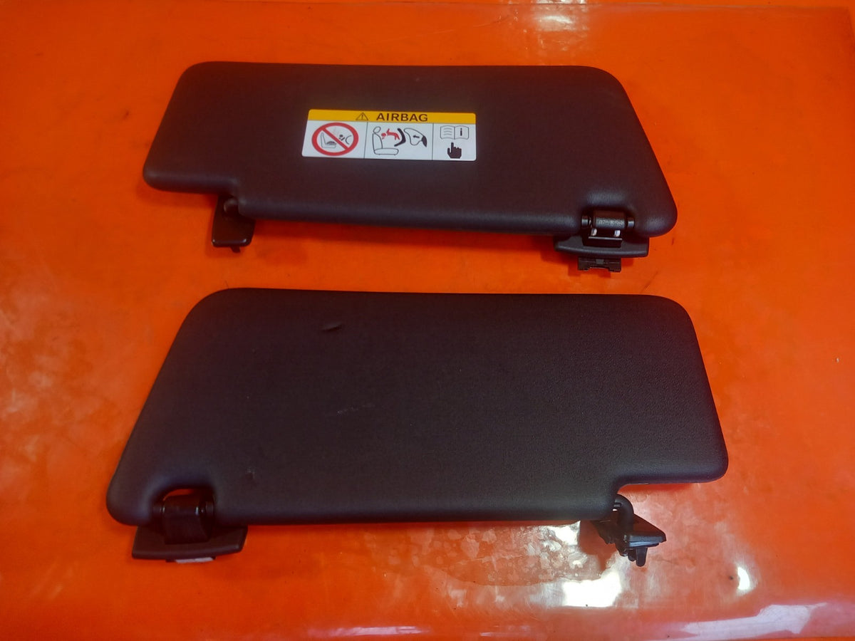 ebay-src:https://i.ebayimg.com/00/s/mtiwmfgxnjaw/z/uvmaaeswn09qvfy4/$_57.jpg