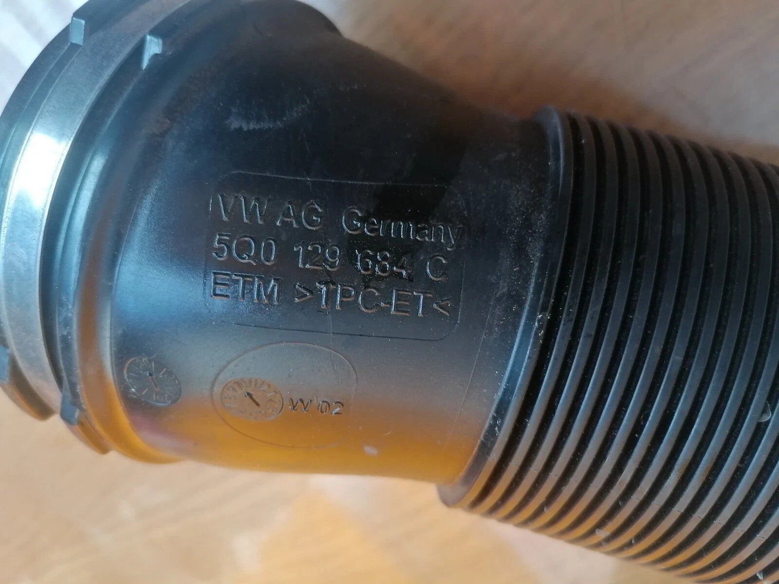 ebay-src:https://i.ebayimg.com/00/s/mtiwmfgxnjaw/z/amyaaeswejzqdedn/$_57.jpg