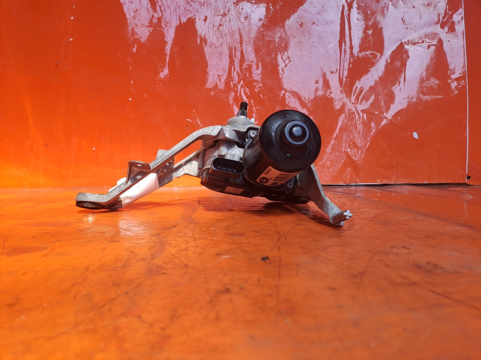 ebay-src:https://i.ebayimg.com/00/s/mtiwmfgxnjaw/z/08oaaosw2bdojewj/$_57.jpg