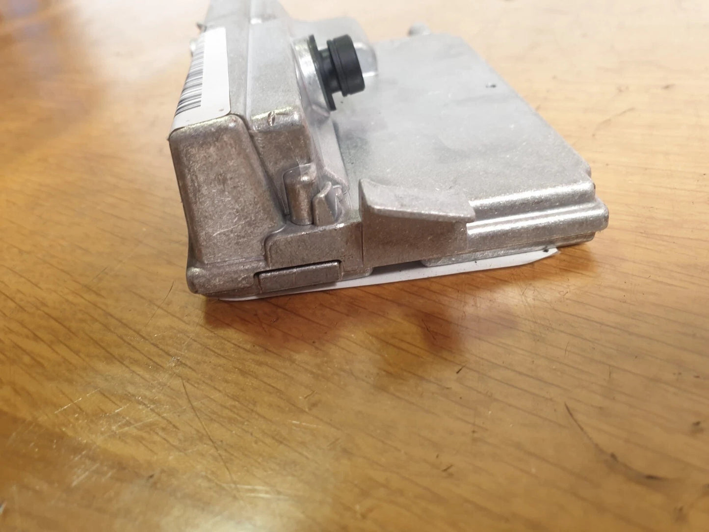 ebay-src:https://i.ebayimg.com/00/s/mtiwmfgxnjaw/z/bhmaaeswyjnqjmbo/$_57.jpg