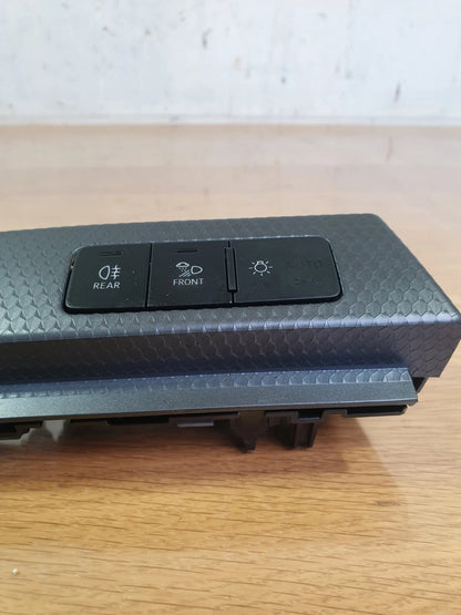 ebay-src:https://i.ebayimg.com/00/s/mtywmfgxmjaw/z/dnsaaesw8p9qgc~u/$_57.jpg