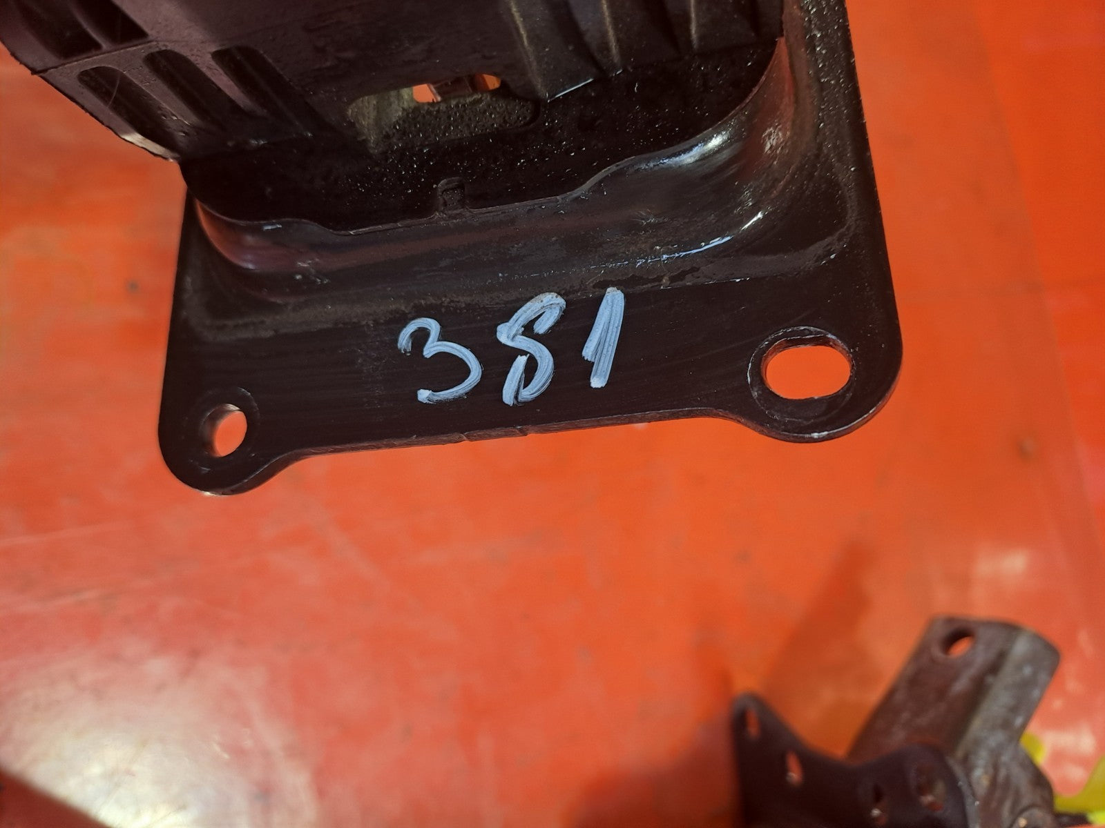 ✅Citroen Berlingo 650 1.5 Diesel 2020 Rear Door Stop Check Strap Pair 9681466280 - Image 9