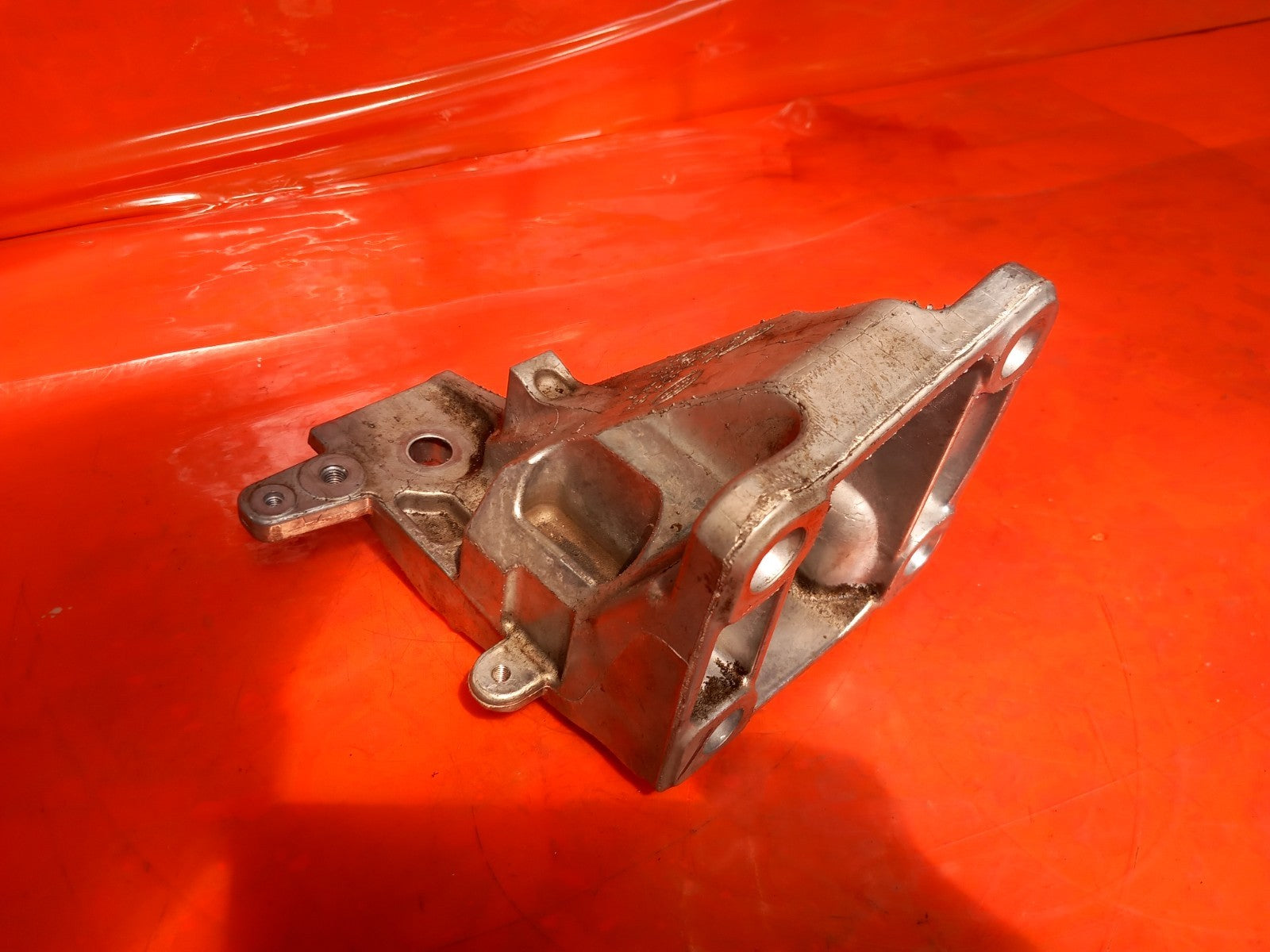 2025 Land Rover Defender L663 Left Side Engine Mount KPLA-6061-BA Warranty A396 - Image 5