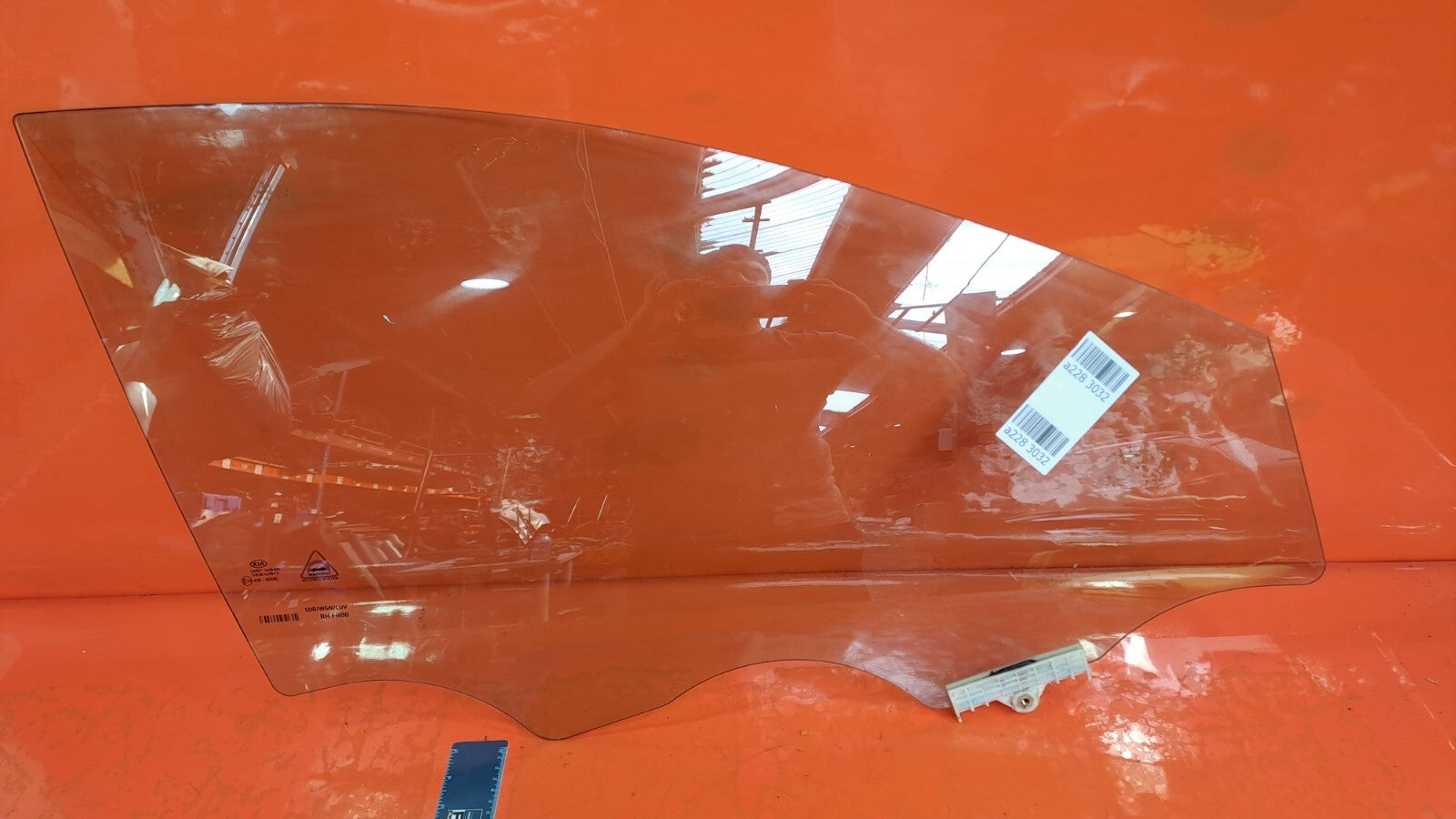KIA Xceed 4 Isg 1.5 Petrol 2021 FRONT RIGHT DOOR WINDOW GLASS 43R-00390 Warranty - Image 2