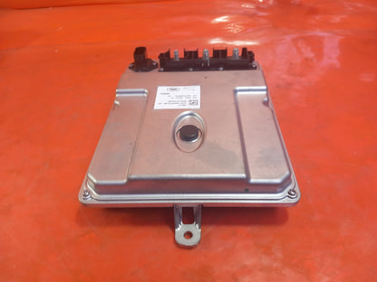 Land Rover Defender L663 3.0 Diesel 2025 Voltage Converter N8B214B227AC A396 - Image 7
