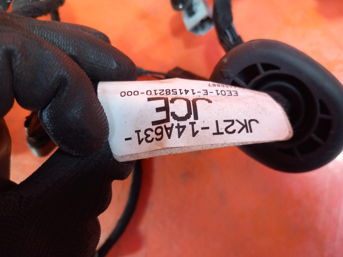 ebay-src:https://i.ebayimg.com/00/s/mtiwmfgxnjaw/z/-1waaeswtwvqhry~/$_57.jpg