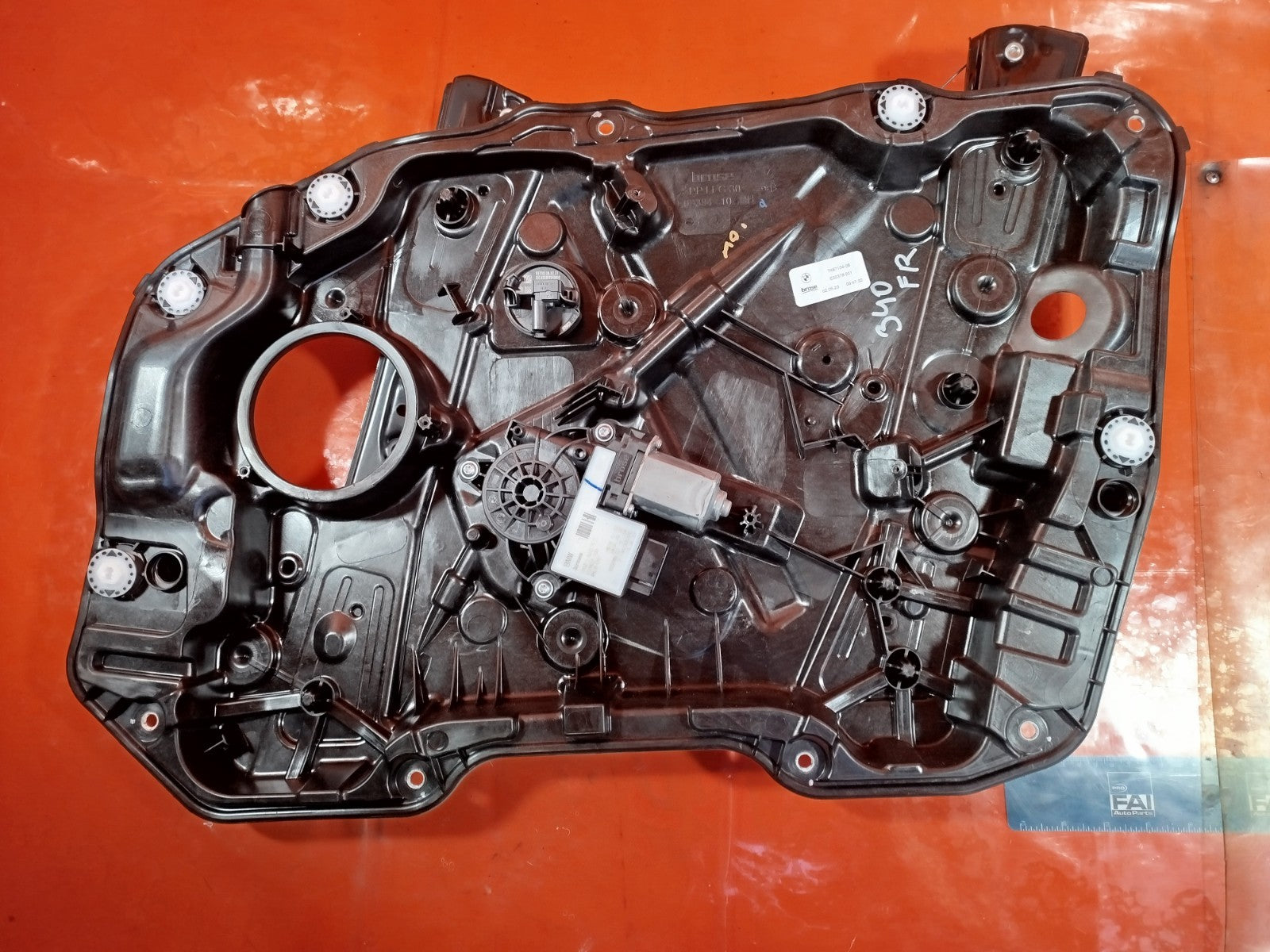 ebay-src:https://i.ebayimg.com/00/s/mtiwmfgxnjaw/z/~wmaaeswyelpxndq/$_57.jpg