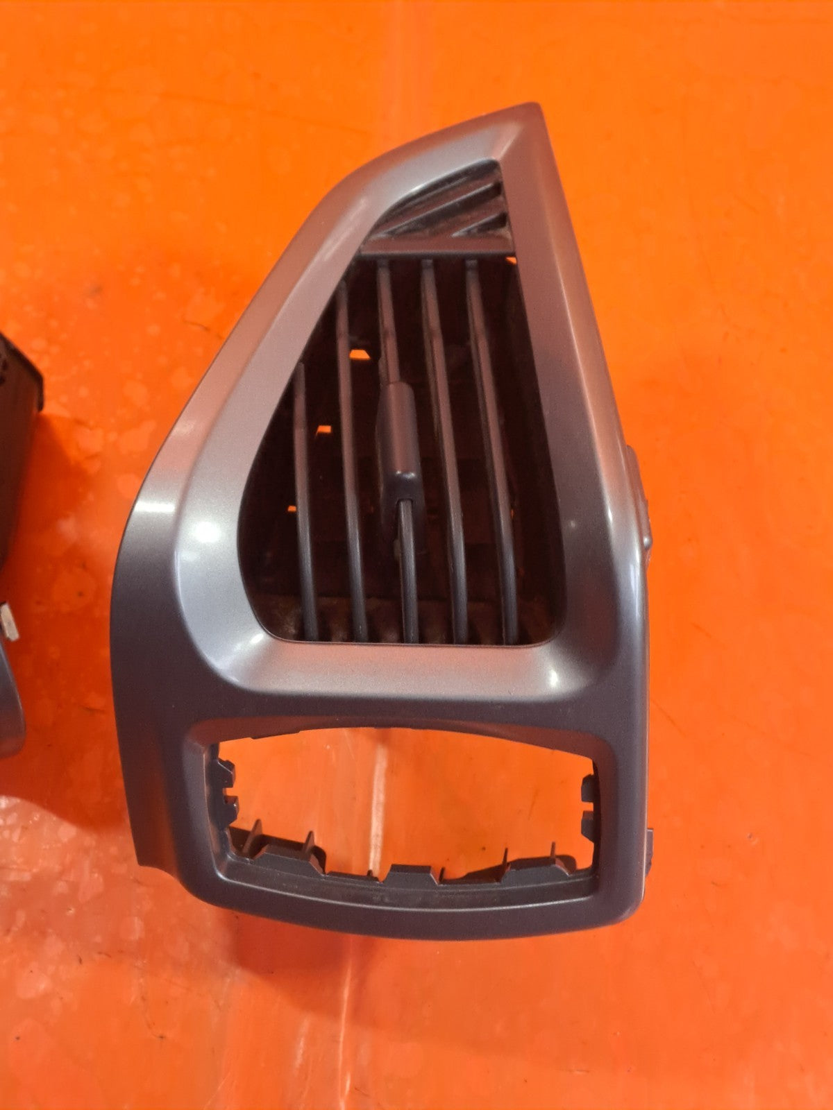 ✅FORD TRANSIT CUSTOM 2.2 DIESEL 2013 DASHBOARD AIR VENTS BK21V018B09CA Warranty - Image 3