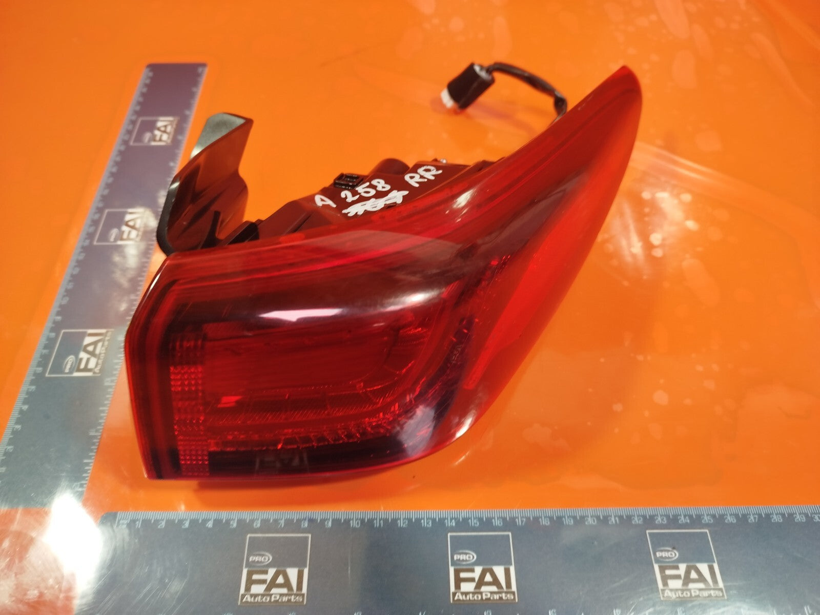 ebay-src:https://i.ebayimg.com/00/s/mtiwmfgxnjaw/z/iu0aaoswxp1nr7ht/$_57.jpg