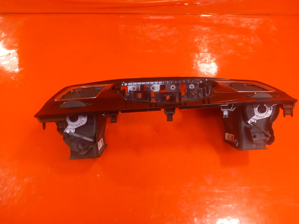 ebay-src:https://i.ebayimg.com/00/s/mtiwmfgxnjaw/z/jwgaaesw0p1qsrwi/$_57.jpg