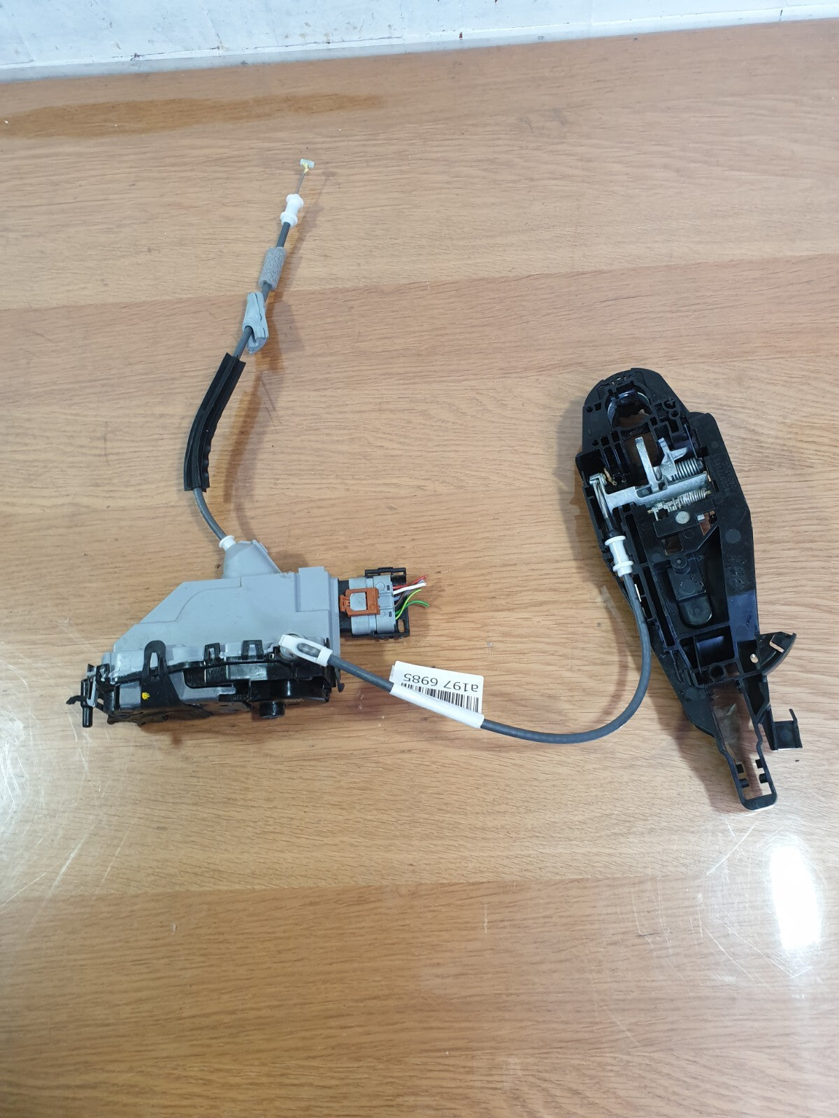 ✅Peugeot 208 2020 Rear Right Door Lock Mechanism 9802977180 Warranty A197 - Image 1