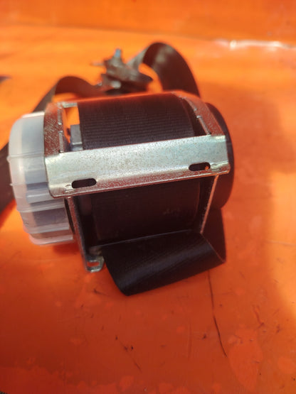 ✅LAND ROVER RANGE ROVER L320 2.7 DIESEL 2007 FRONT LEFT SEAT BELT EVB500970PMA - Image 4