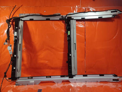 ✅KIA Sportage 4 1.7 Diesel 2014 Panoramic Sunroof Frame Mechanism 81667-3W000 - Image 1