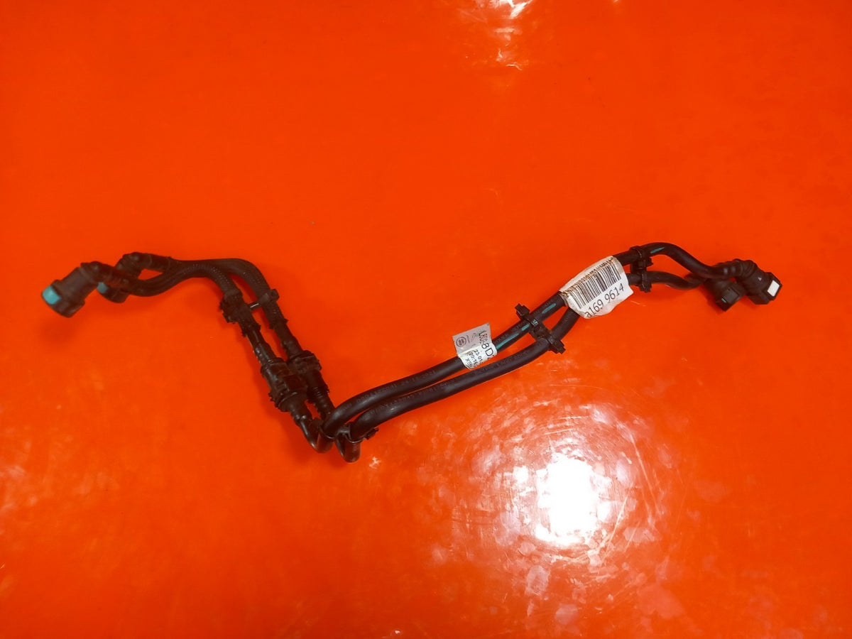 Range Rover Evoque L551 1.5 Petrol 2022 Water Coolant Pipe Hose L8D28D262AB A169 - Image 2