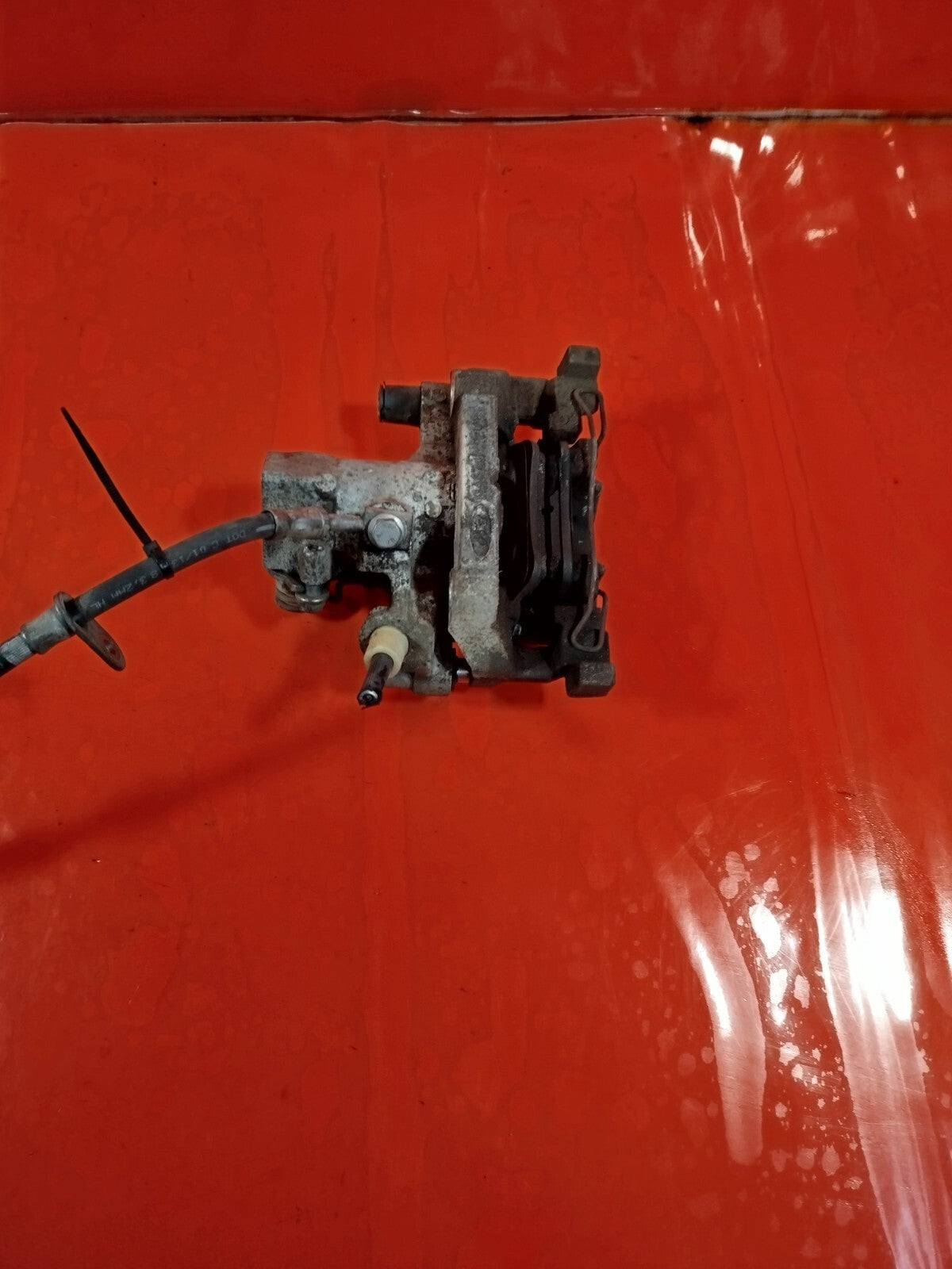 ✅FORD FIESTA MK8 VIGNALE 1.0 PETROL 2018 REAR RIGHT BRAKE CALIPER H1BC2552A - Image 6
