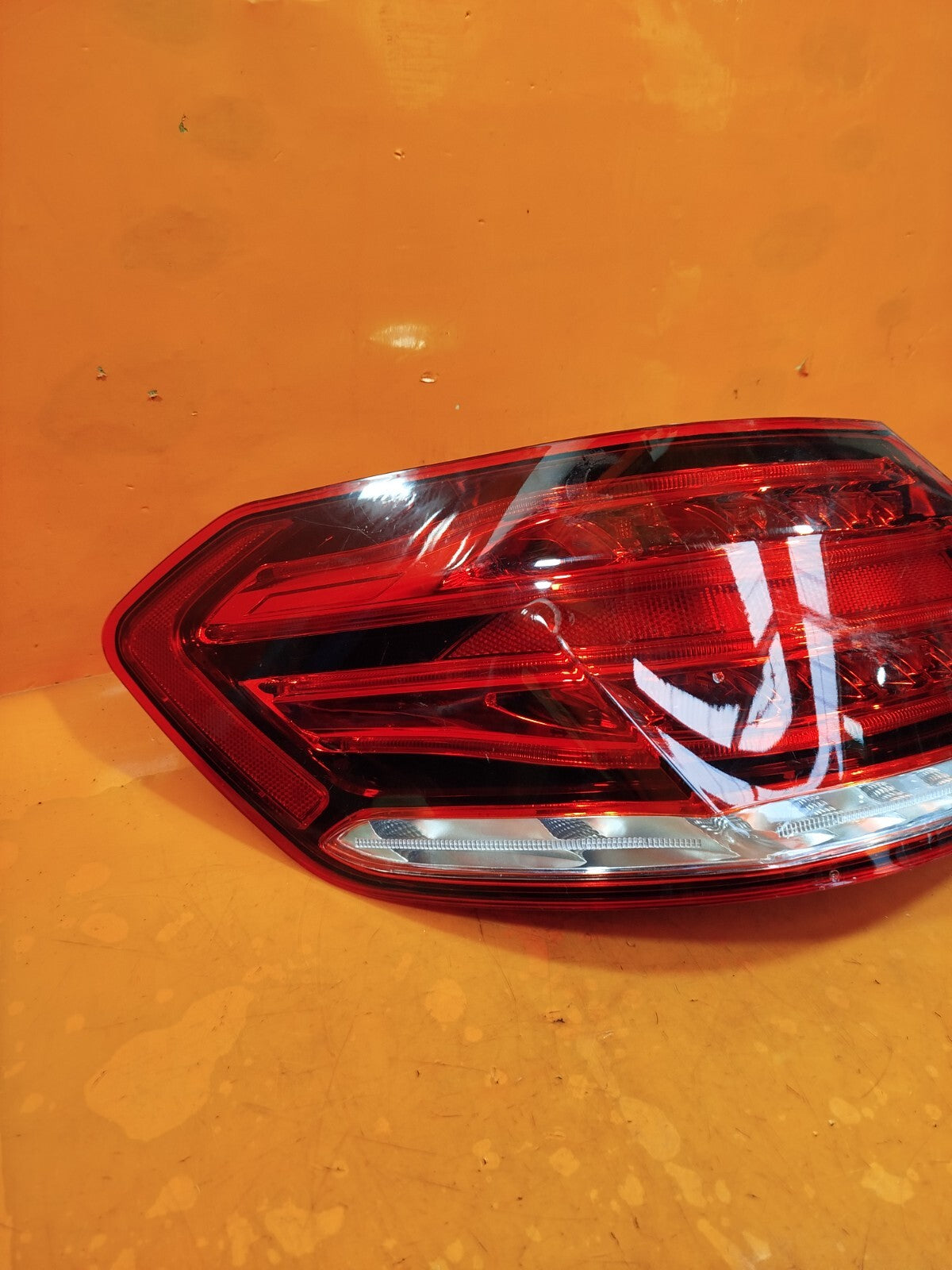 ✅Mercedes E-Class W212 2013 Rear Left Tail Light A2129060557 + Warranty A109 - Image 4