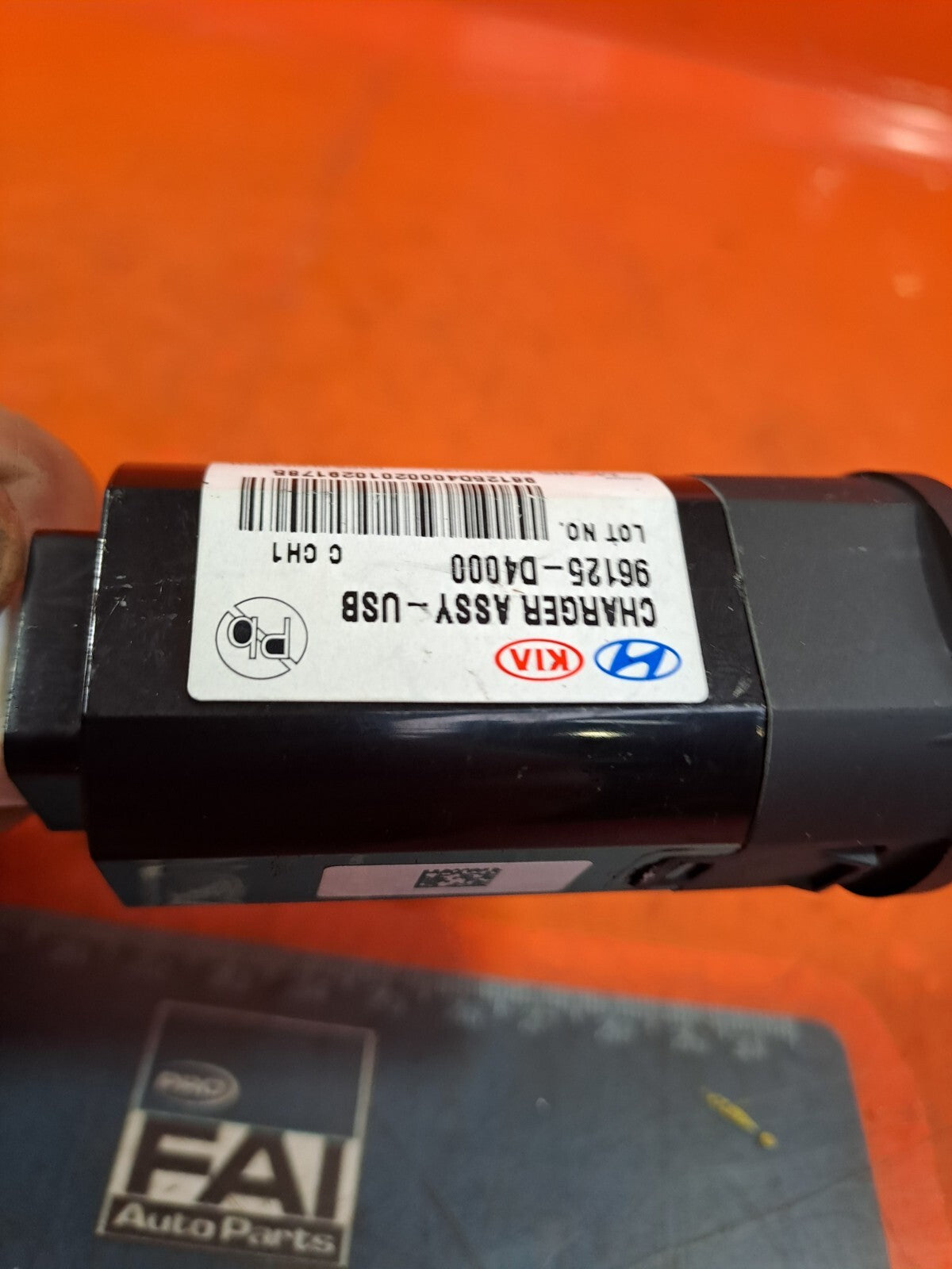 ✅2021 KIA STONIC GT-LINE 1.0P USB CHARGING SOCKET PORT 96125-D4000 A240 - Image 10