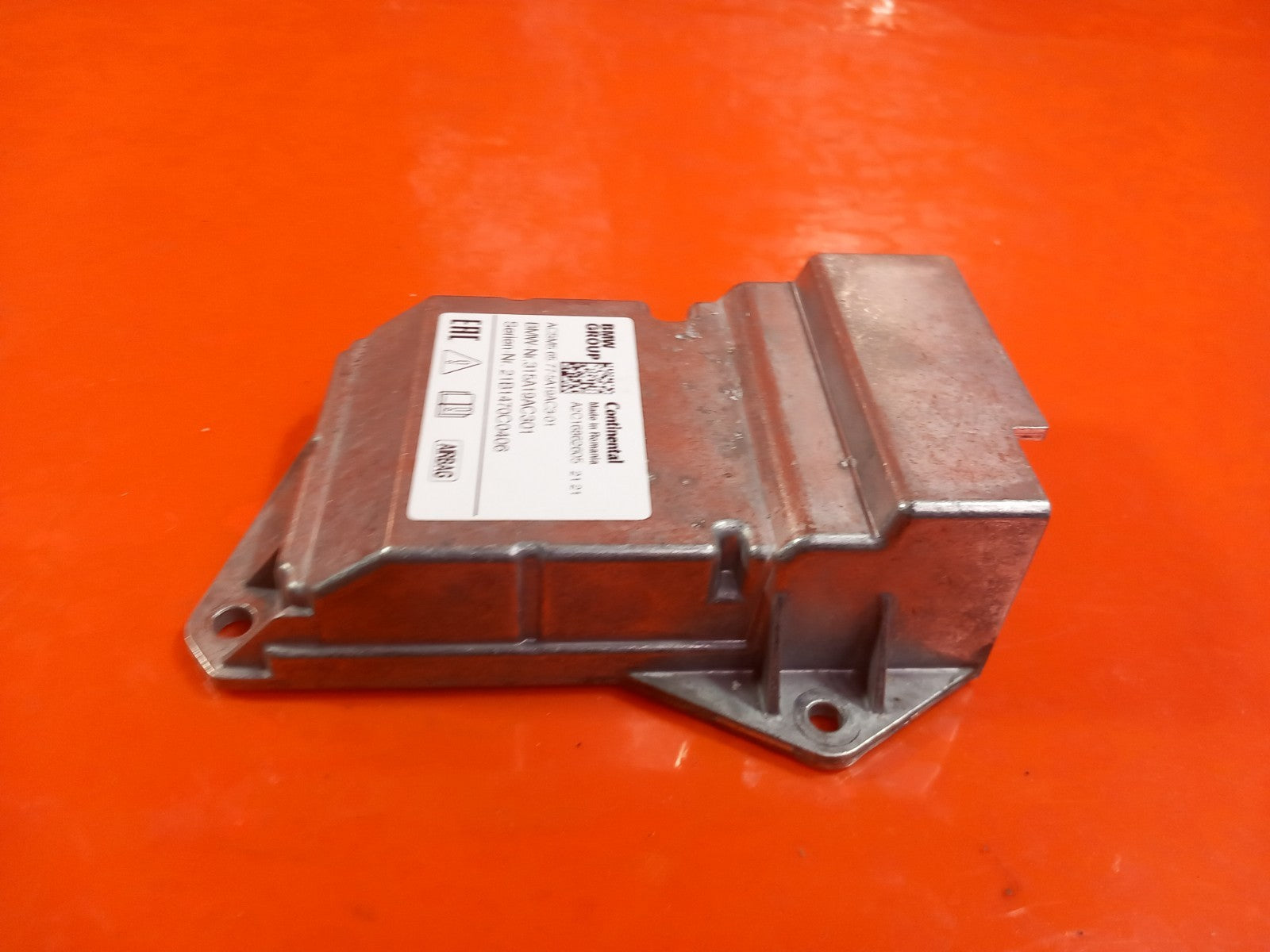 ebay-src:https://i.ebayimg.com/00/s/mtiwmfgxnjaw/z/vg4aaeswzmrqmnpo/$_57.jpg