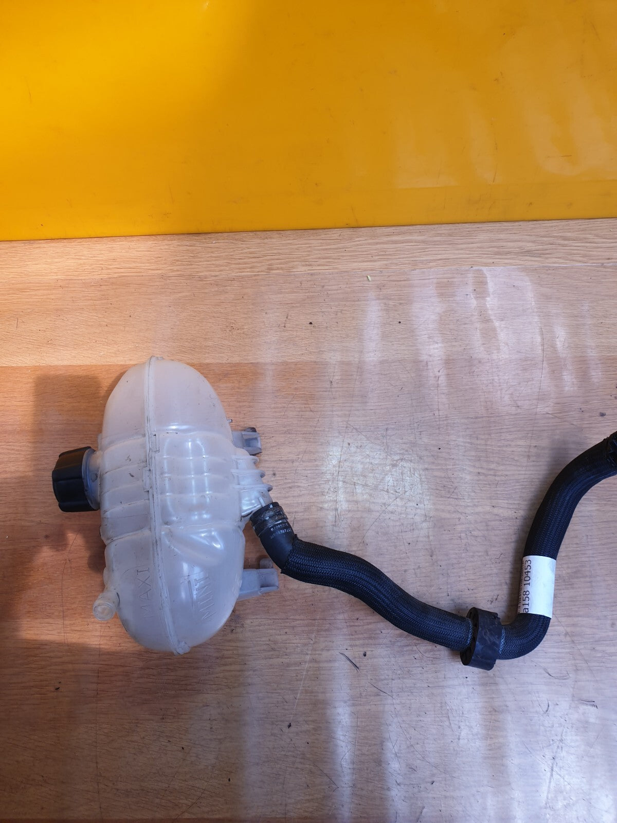 ebay-src:https://i.ebayimg.com/00/s/mtywmfgxmjaw/z/h28aaoswsbpmtkpd/$_57.jpg