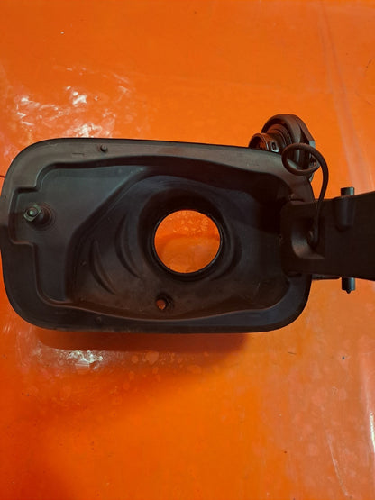 ✅AUDI A3 1.6 DIESEL 2013 FUEL FLAP CAP COVER BLACK 8V4809906 Warranty A338 - Image 12
