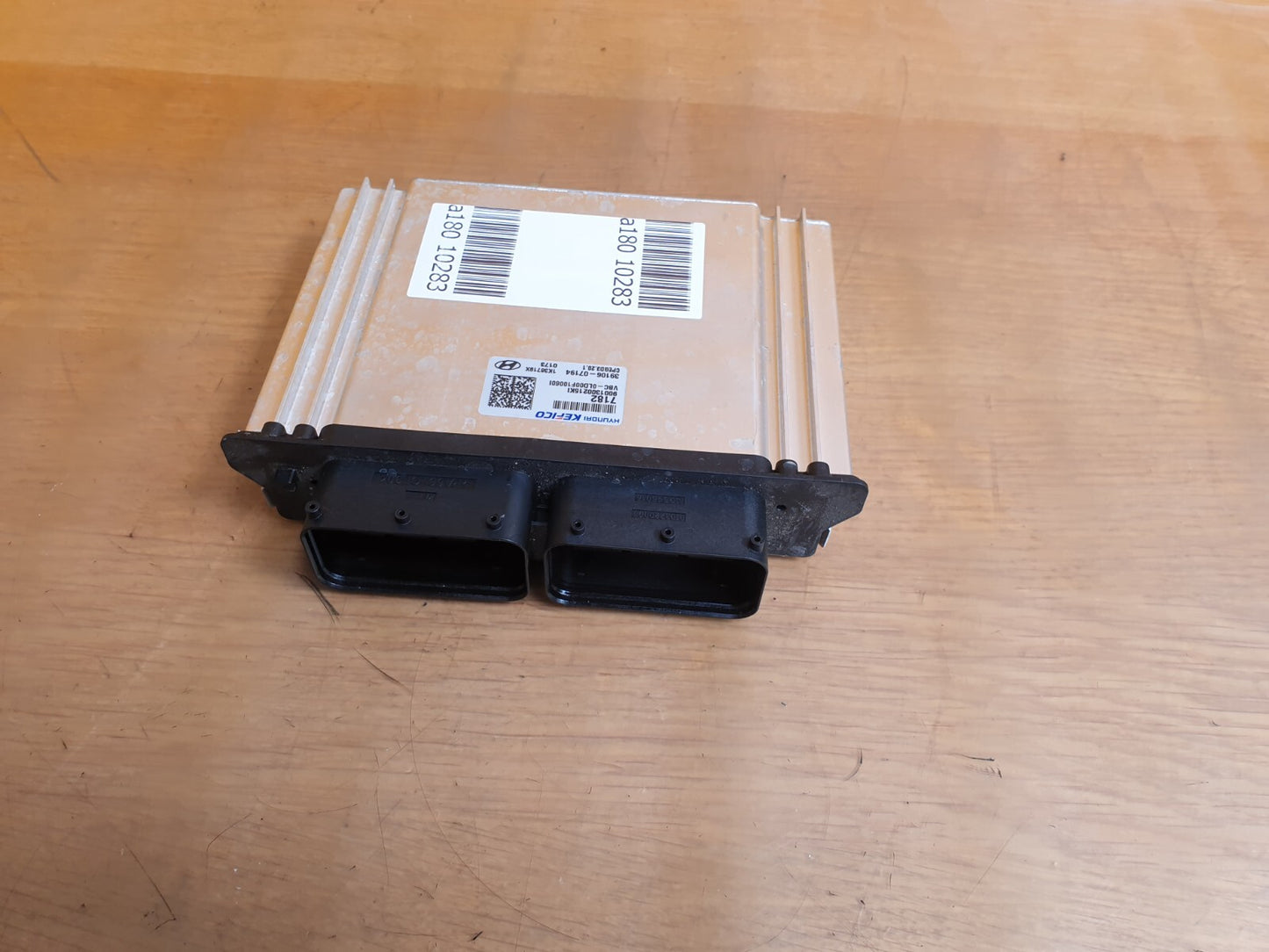 ebay-src:https://i.ebayimg.com/00/s/mtiwmfgxnjaw/z/kjkaaosw0k1mplrx/$_57.jpg