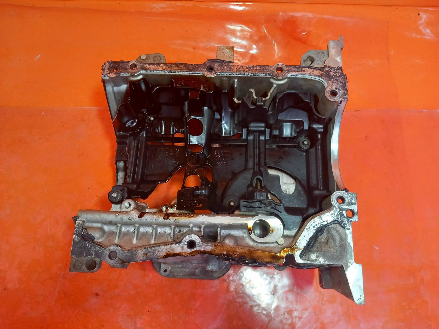 2024 Dacia Jogger Oil Sump Pan 110176811R Warranty A391 - Image 10