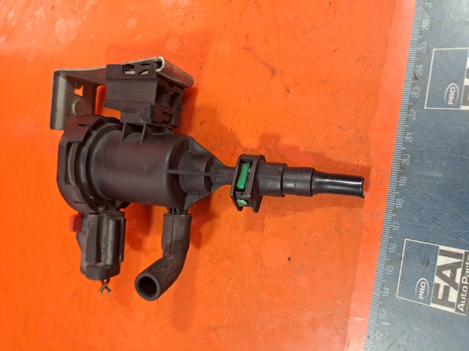 ✅MERCEDES W176 A180 1.6 PETROL 2012 FUEL SYSTEM PURGE VALVE A0014760532 Warranty - Image 5