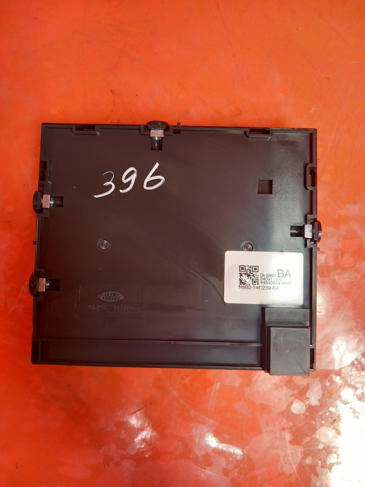 Land Rover Defender L663 3.0 Diesel 2025 Heater Control Module N8B214C239BA A396 - Image 3