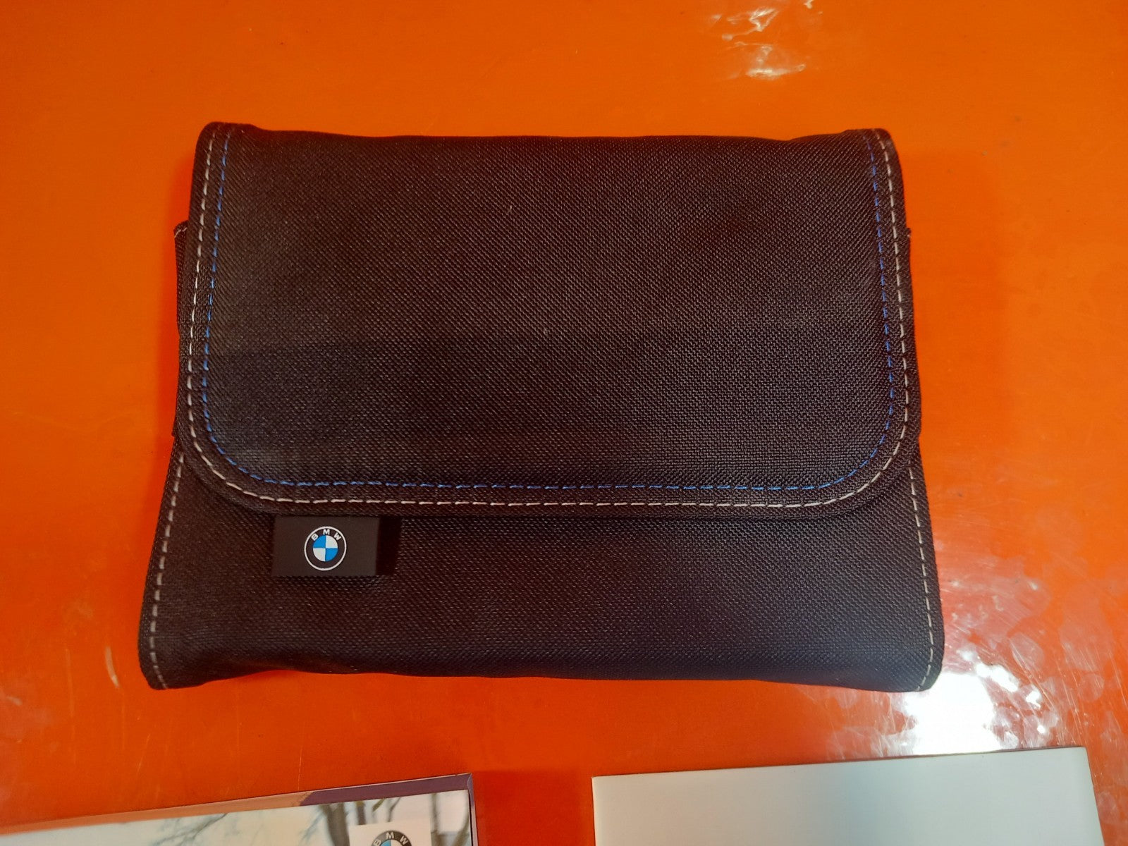 ebay-src:https://i.ebayimg.com/00/s/mtiwmfgxnjaw/z/-rcaaesw5rdqmxyl/$_57.jpg