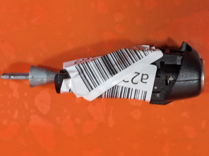 CUPRA LEON VZ2 1.4 PETROL 2023 DOOR HANDLE LOCKING 5FA837167 Warranty A227 - Image 7