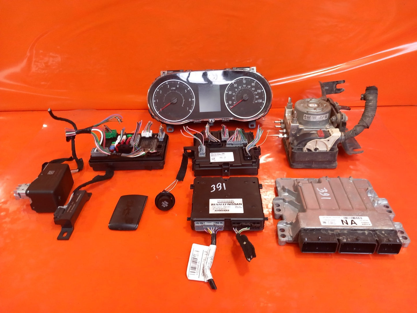 2024 Dacia Jogger 1.0 Petrol Complete Engine ECU Kit 237106120S Warranty A391 - Image 2