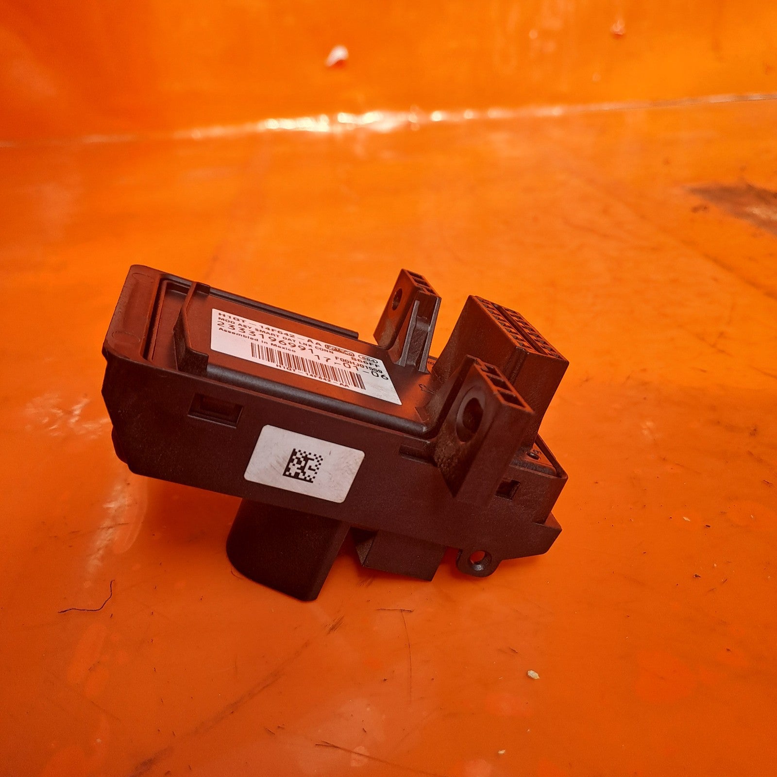 ✅Ford Galaxy Zetec 2017 2.0 Diesel INTERFACE CONNECTION SOCKET H1GT-14F642-AA - Image 6