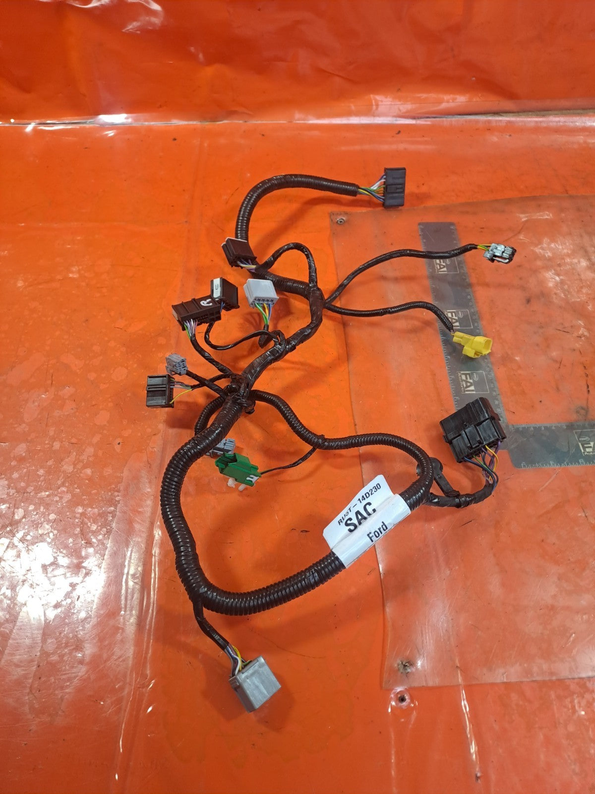 ✅FORD KUGA ST-LINE X 2.5 PETROL 2023 FRONT RIGHT SEAT WIRING LOOM RU5T14D230SAC - Image 7
