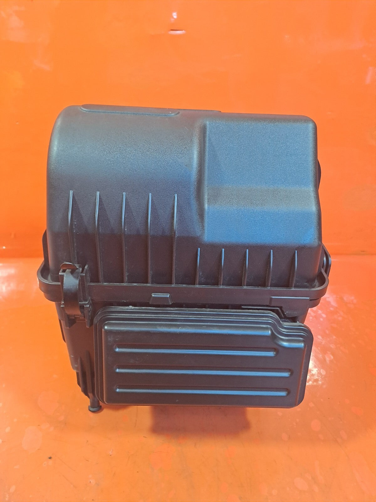 Ssangyong Tivoli Ex 1.6 Diesel 2017 AIR FILTER BOX HOUSING 23110-35100 Warranty - Image 10
