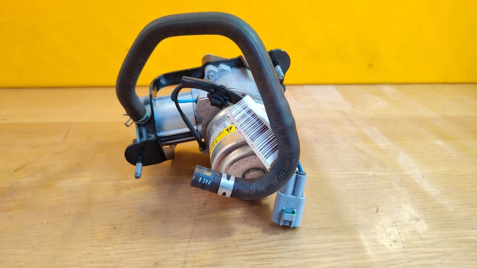 ebay-src:https://i.ebayimg.com/00/s/otawwde2mda=/z/egqaaesweb9p1rma/$_57.jpg